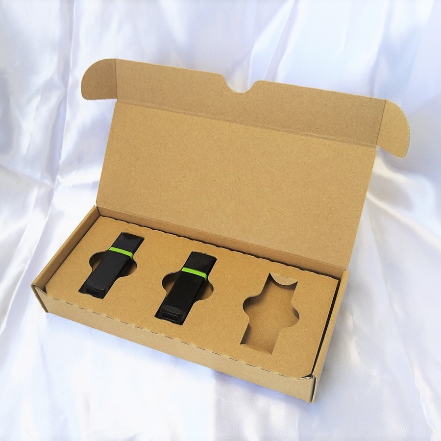 パッド一体式梱包箱（USBメモリー用）【緩衝材・梱包箱・貼り箱の株式会社サンエコー】