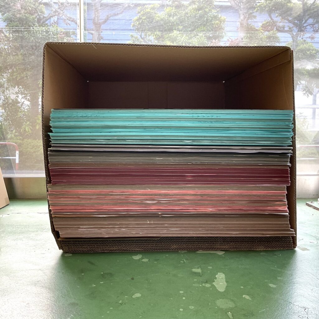 シート保管ラック